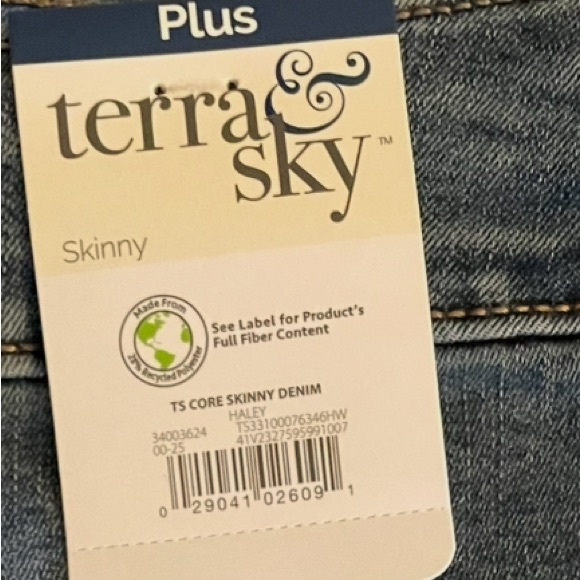 Terra & Sky Blue Women's Skinny Jeans Petite Plus Size 26W Stretchy - Picture 8 of 9